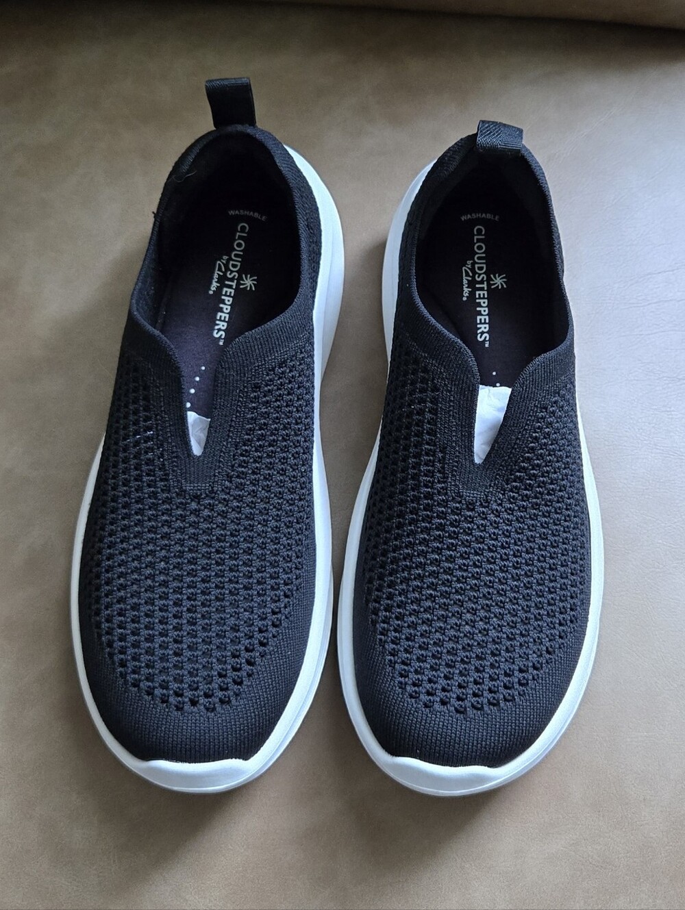 Clarks Cloudsteppers Womens Black Knit Slip-On Sneakers with White Sole